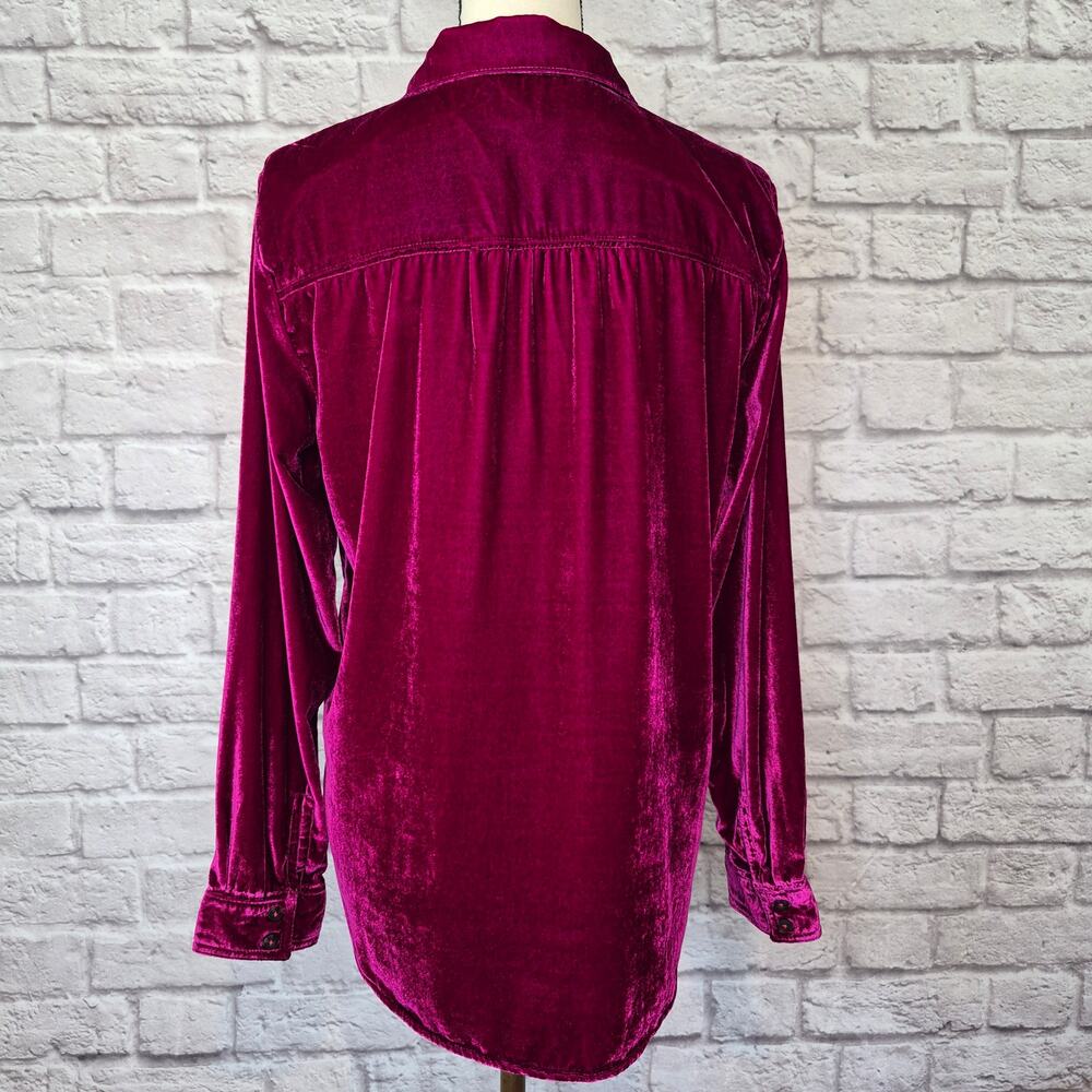 Anthropologie Pilcro Hadley Relaxed Crushed Velvet Button Down Shirt Magenta S - Picture 6 of 10